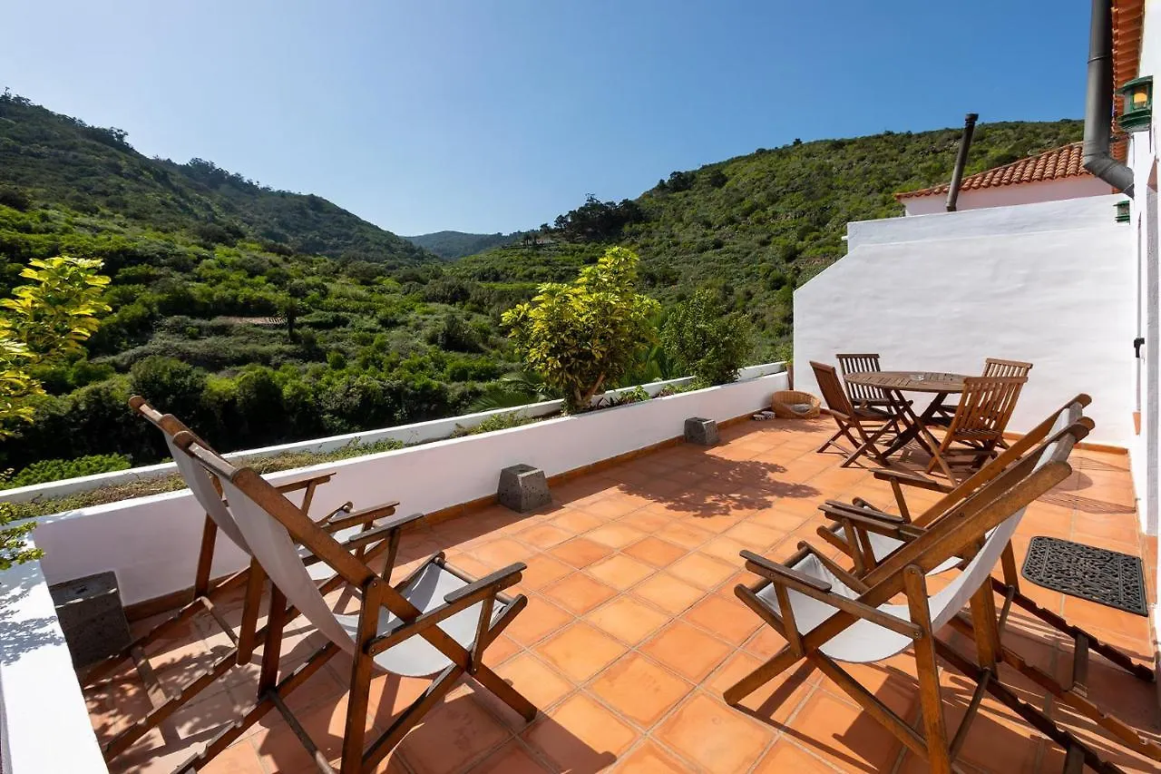 Las Casas Del Chorro Agulo Country house